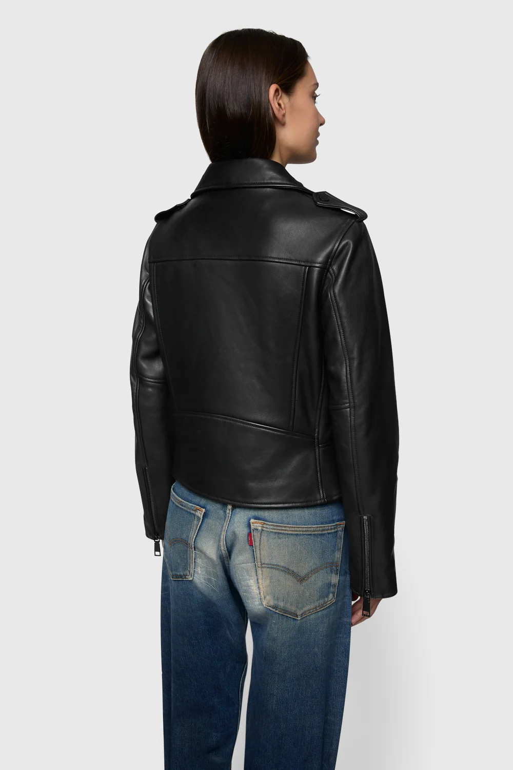 Julian Moto - Image 3